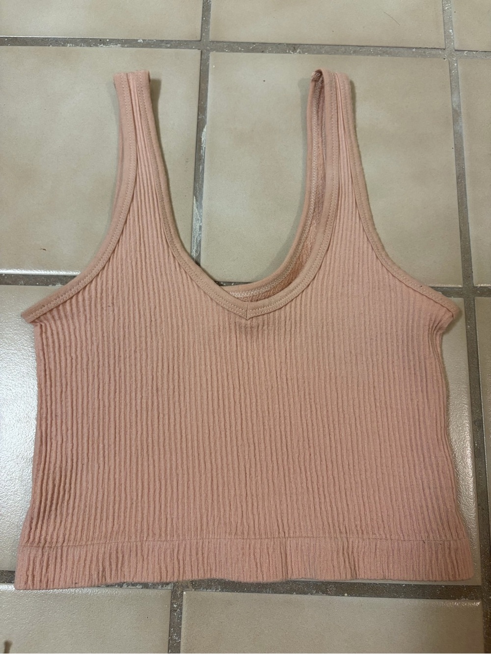 Madewell Ribbed V-Neck Tank Top - Dusty Pink